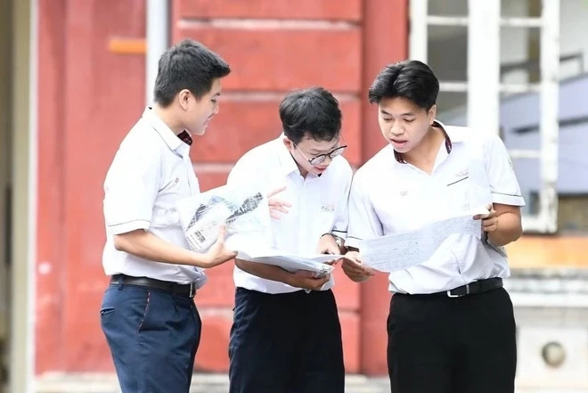 Kỳ thi tốt nghiệp THPT 2026 đối mặt áp lực số lượng thí sinh sau sáp nhập địa giới 